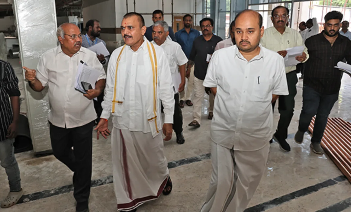 TTD JEO Reviews Sri Padmavathi Children’s Hospital Construction, Directs Timely Completion
