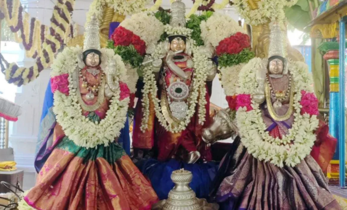 Karvetinagaram Sri Venugopalaswamy Brahmotsavams Conclude with Grand Dhwajavarohanam