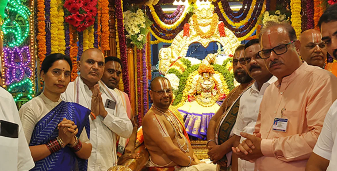 Sri Padmavathi Devi Blesses Devotees on Third Day of Tiruchanoor Teppotsavam