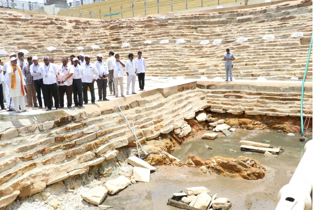 TTD Reviews Srivari Pushkarini Repairs Ahead of Tirumala Brahmotsavams 2026