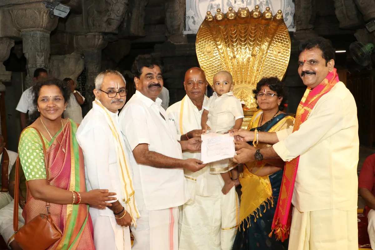 Palnadu Devotee Donates Rs.17 Lakh to TTD Sri Venkateswara Annaprasadam Trust
