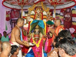 HANUMANTHA VAHANA SEVA HELD DURING VONTIMITTA BRAHMOTSAVAMS HANUMANTHA VAHANA SEVA Vontimitta