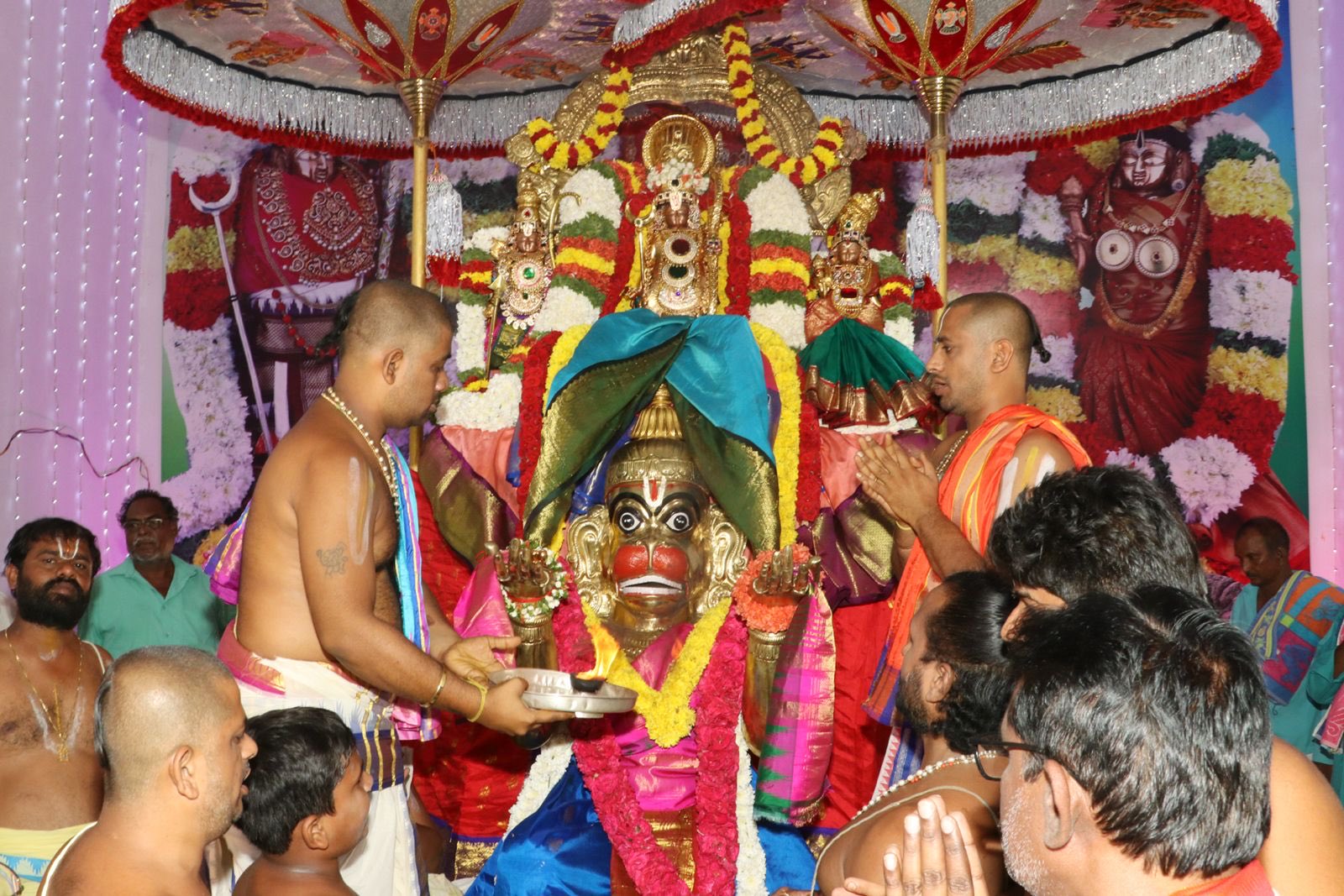 HANUMANTHA VAHANA SEVA Vontimitta