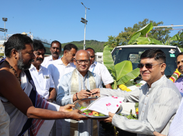 Ashok Leyland Donates Mini Truck Worth ₹8.75 Lakh to TTD at Tirumala Ashok Leyland Donates Mini Truck to TTD at Tirumala