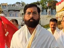 Maharashtra Deputy CM Eknath Shinde Offers Prayers at Tirumala Tirupati Devasthanam in Andhra Pradesh Deputy Chief Minister of Maharashtra, Eknath Shinde, visited Tirumala and offered prayers at the Sri Venkateswara Swamy Temple