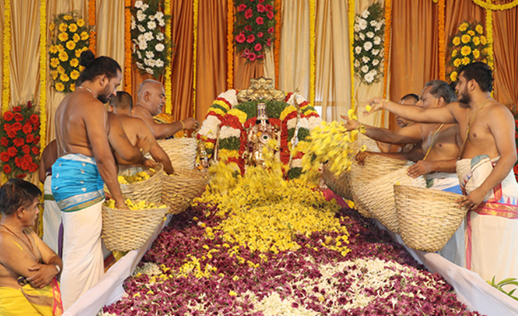 Fragrance of Devotion in Pushpa Yagam